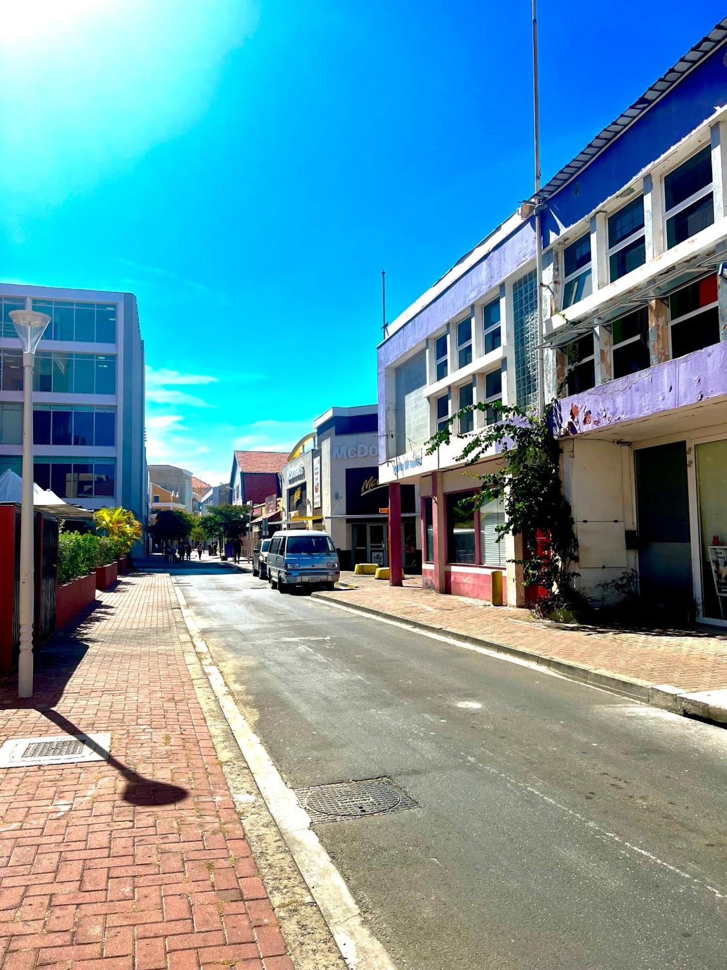 Dushi Apartments Willemstad Exterior photo